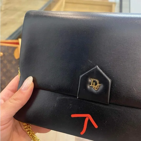 (700‼️) Vintage Dior Crossbody Clutch - Picture 10 of 10